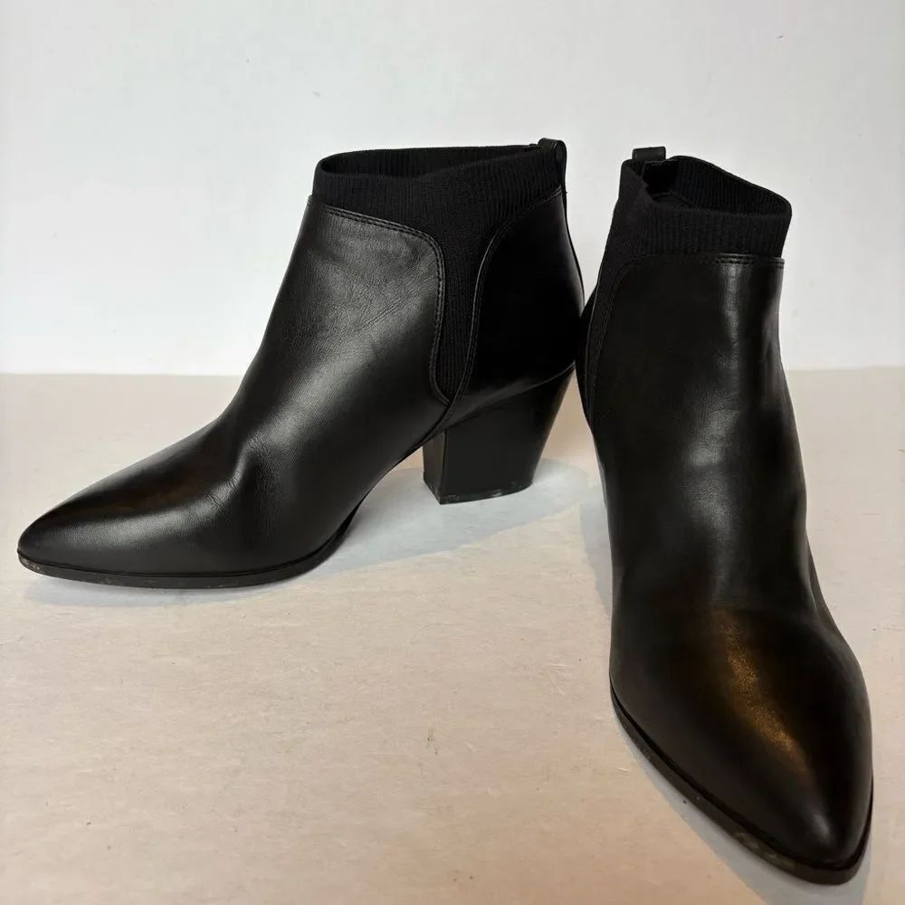 Bella Vita Women's  Elegant Black Leather Ankle Boots Size 10WW